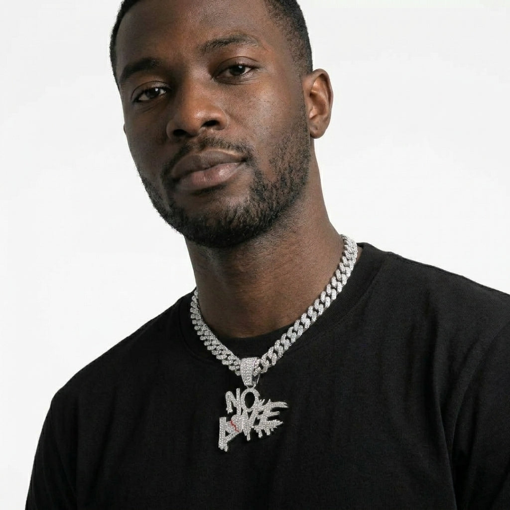 No Love Necklace